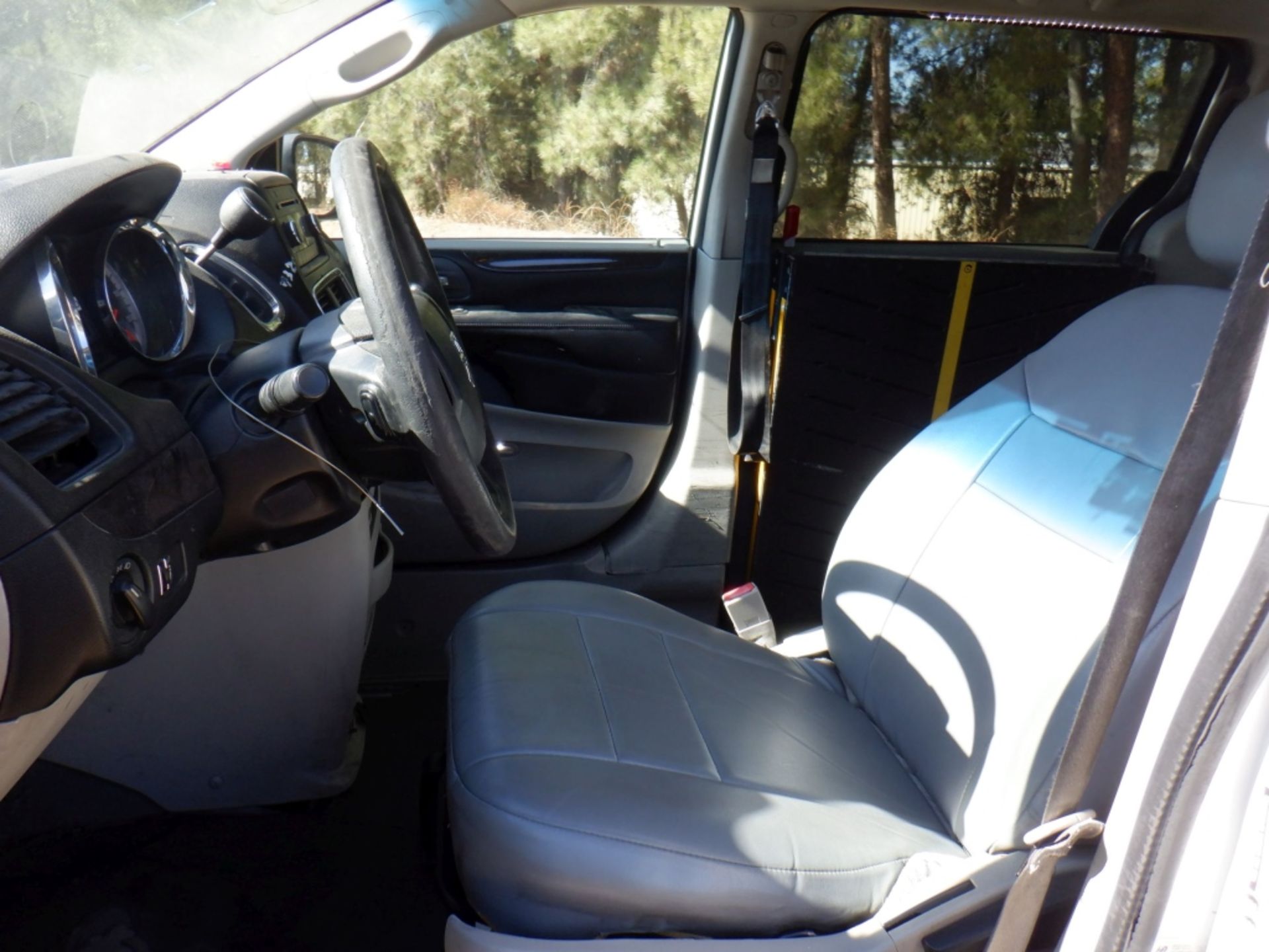 2012 El Dorado Dodge Grand Caravan Mini Van, - Image 27 of 57