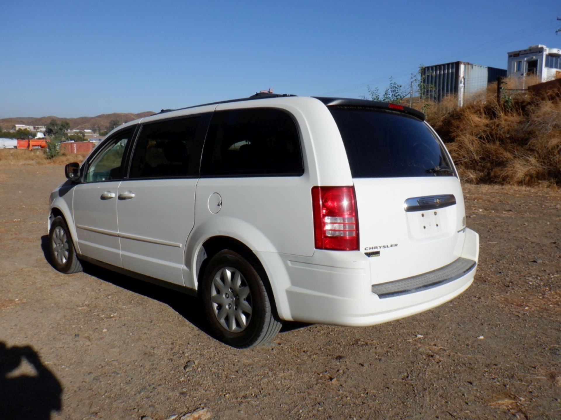 2010 Chrysler Town & Country LX Mini Van, - Image 7 of 34