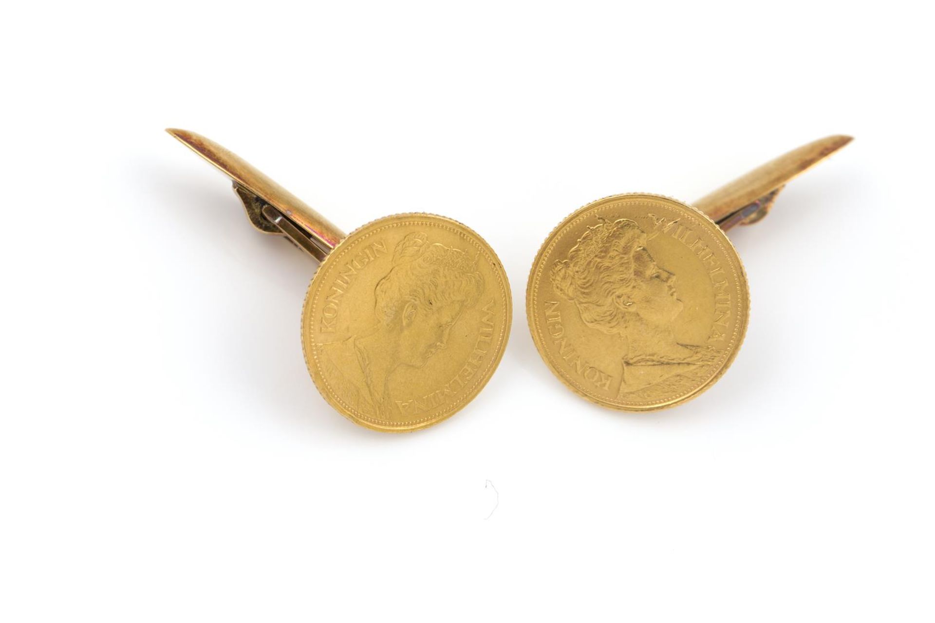 stel gouden 5 gulden muntenstukken vermaakt tot manchetknopen, totaal gewicht: 10,45 gram<