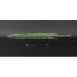 Chinees gepatineerd bronzen zwaard, mogelijk Zhou Dynasty, l. 40