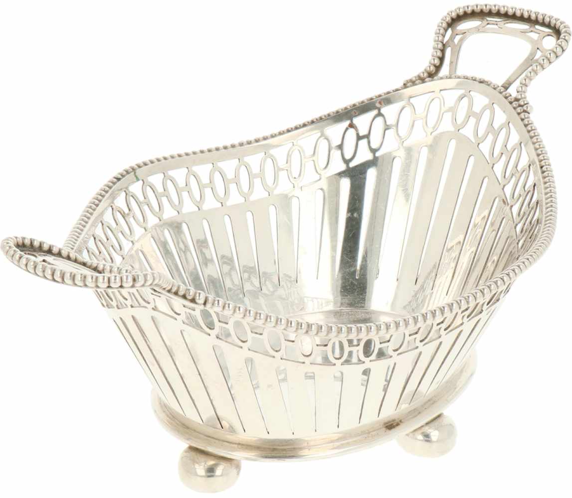 Small silver sweetmeat basket.