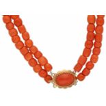 Necklace with and yellow gold closure, red coral - 14 ct.
