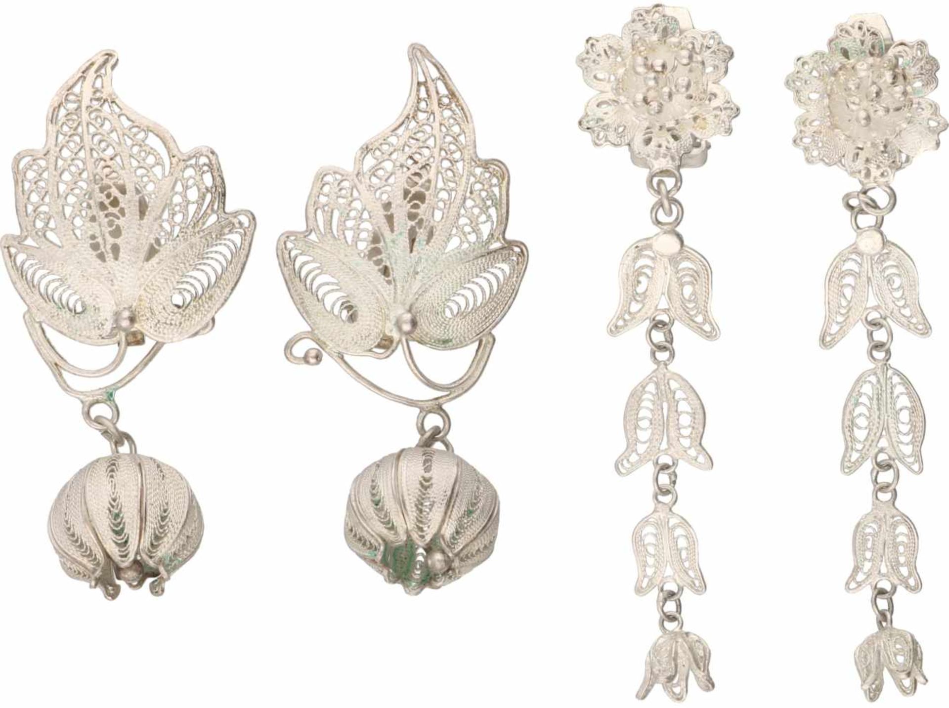 Lot of filigree earrings silver - 925/1000.