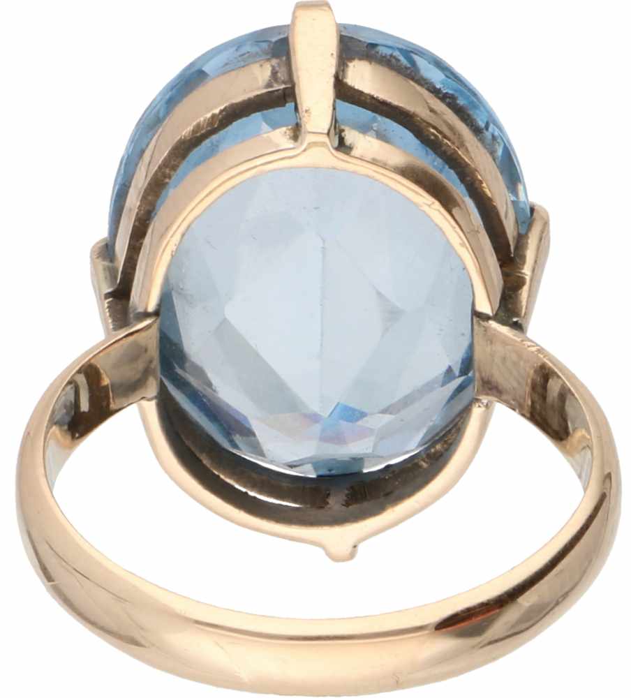 Solitary ring rosé gold, blue topaz - 14 ct.< - Image 2 of 2