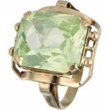 Solitary ring yellow gold, green spinel - 14 ct.