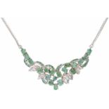 Necklace silver, emerald - 925/1000.
