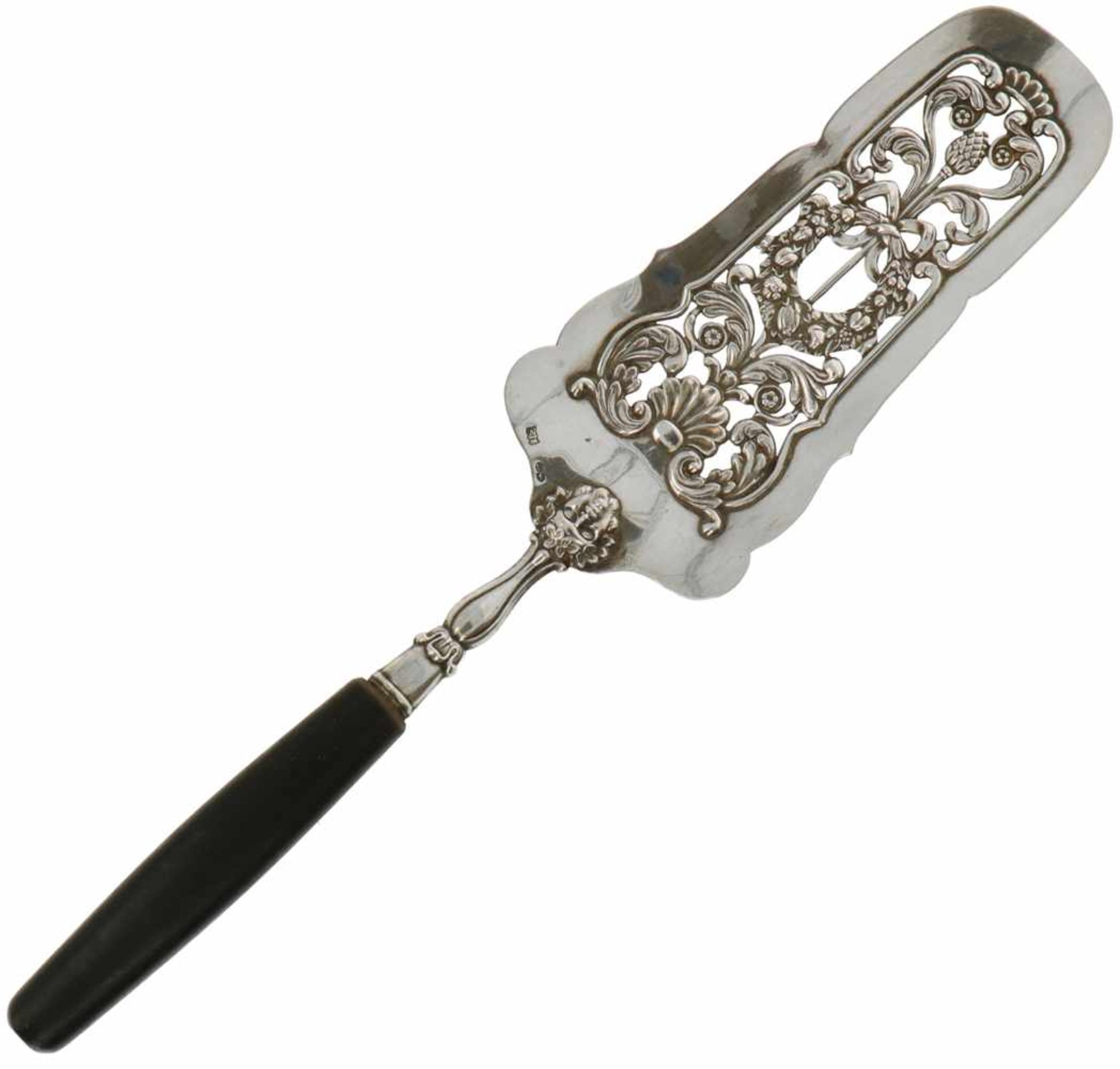Silver pastry spoon.