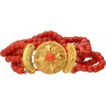 Bracelet with yellow gold closure, red coral - 14 ct.
