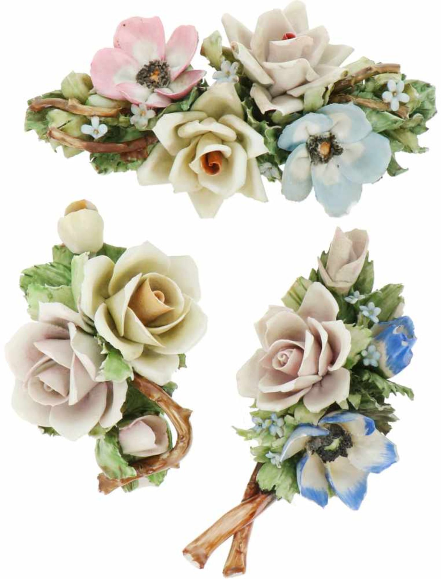 A lot with (3) porcelain roses, Capodimonte. Italy, First half 20th century.