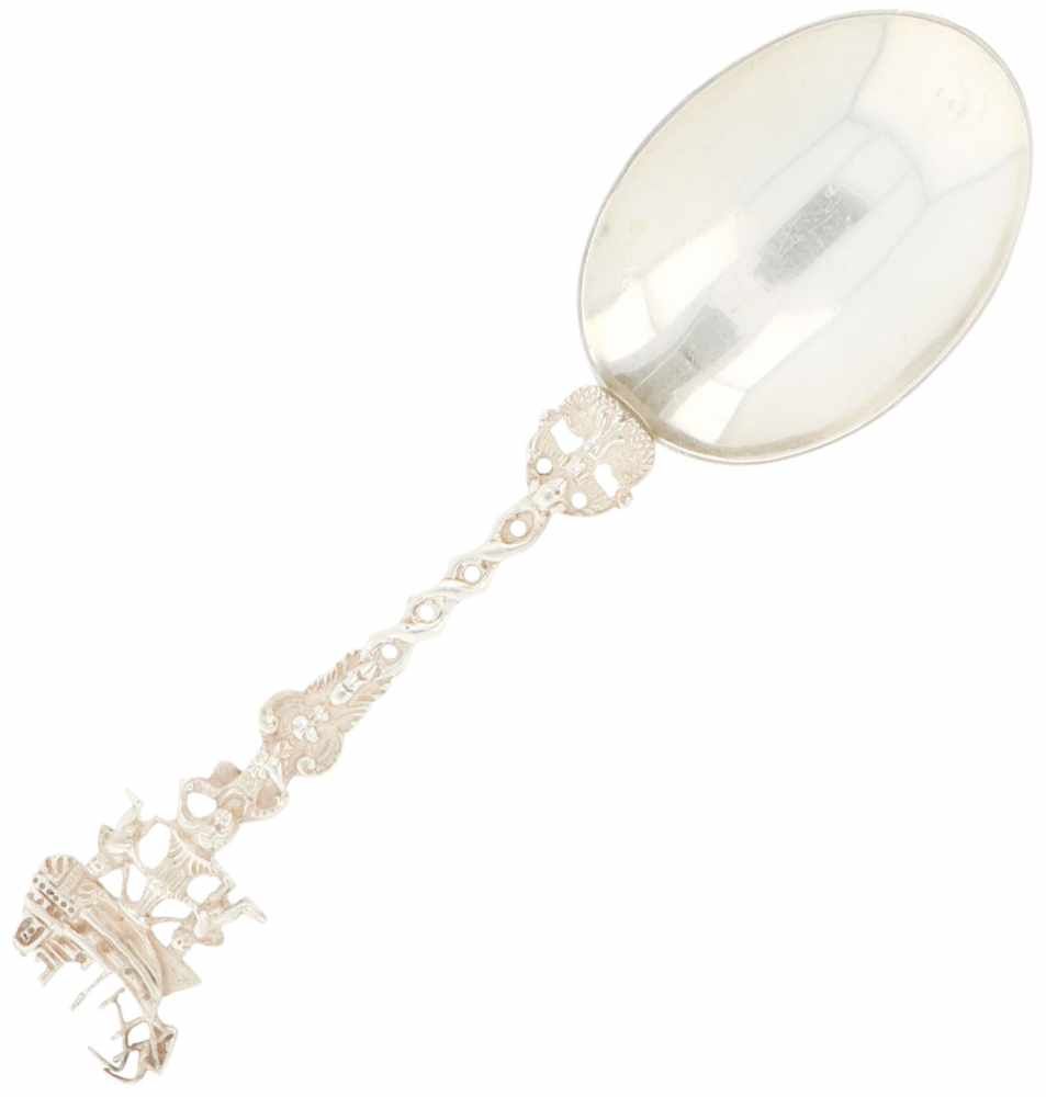 Silver memory spoon.