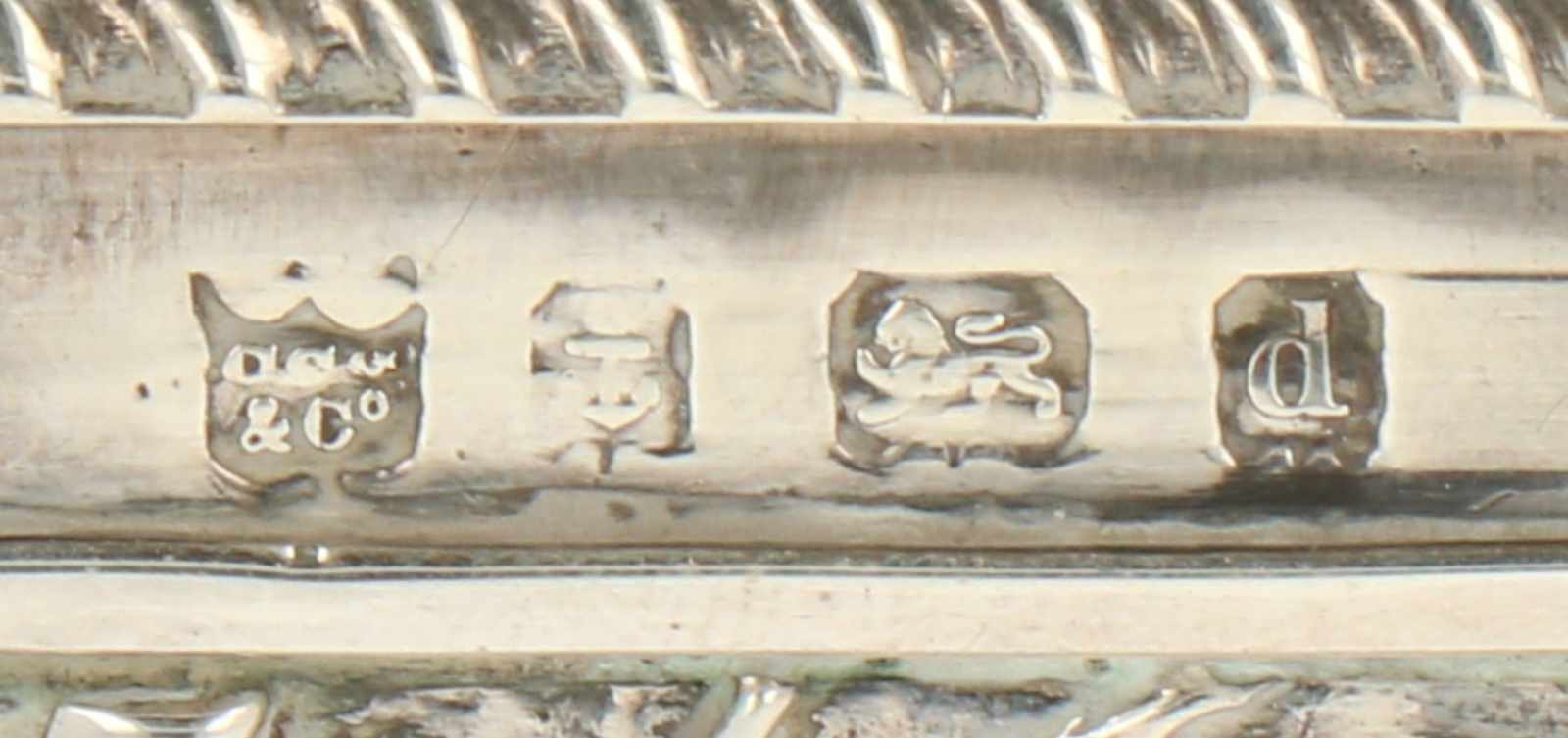 Silver miniature jewellery casket. - Image 2 of 2