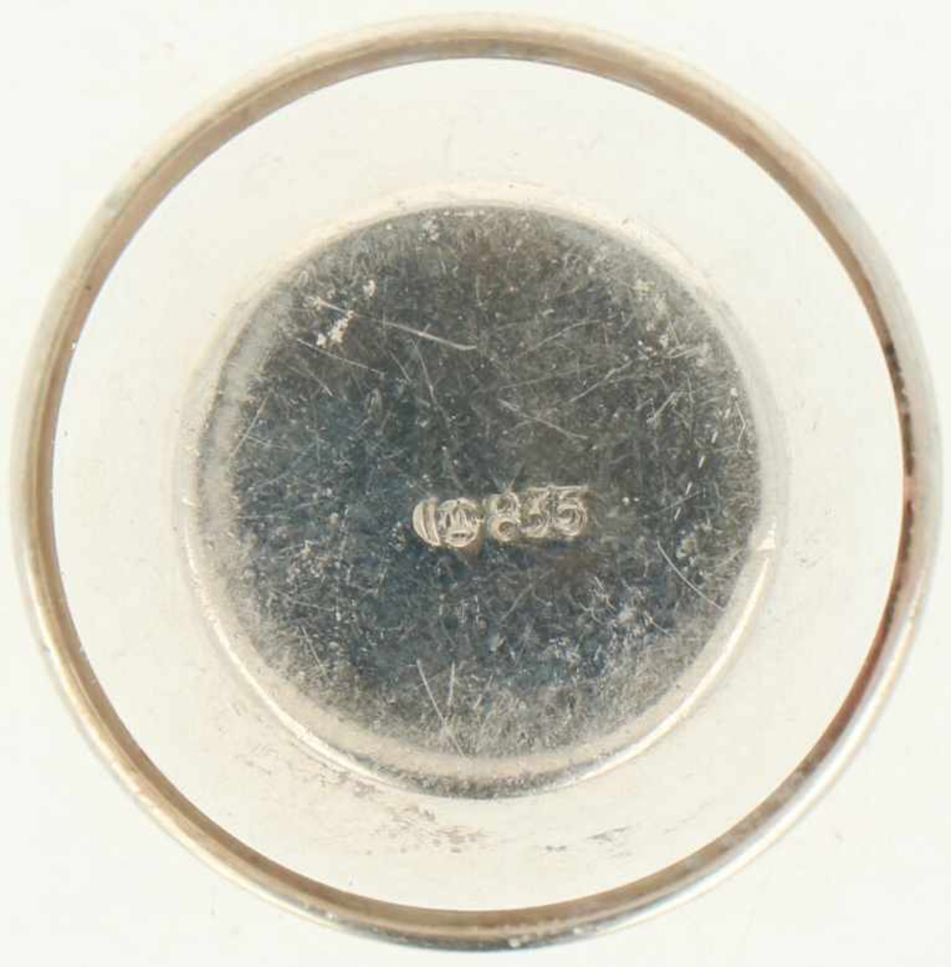 (4) bekertjes zilver.Strak uitgevoerd met omgeslagen bovenrand. Duitsland, 20e eeuw, Keurtekens: - Bild 2 aus 3