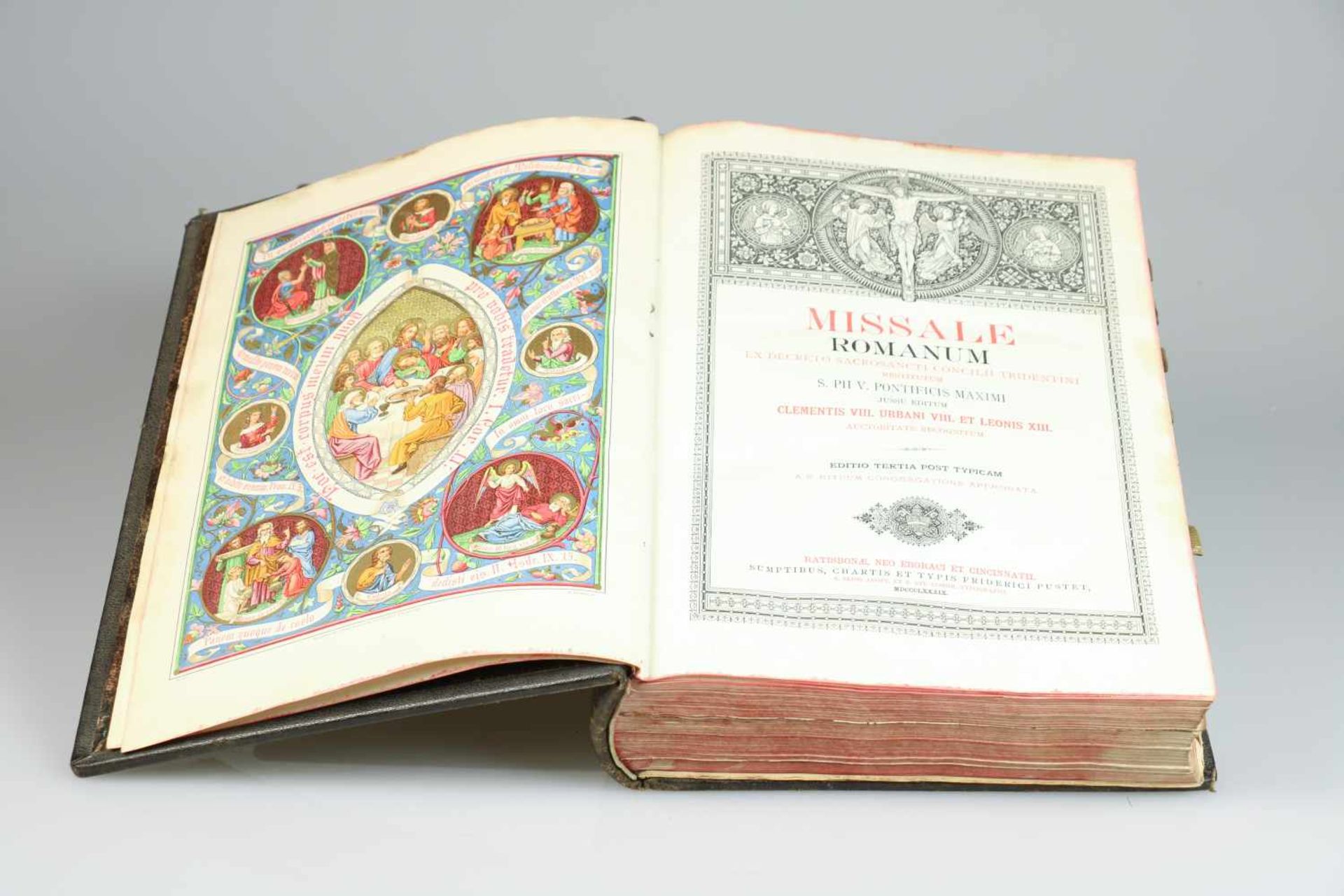 Een lot van (2) Missales. Circa 1900.Geschatte opbrengst: € 20 - € 40.A lot including (2) - Bild 4 aus 4