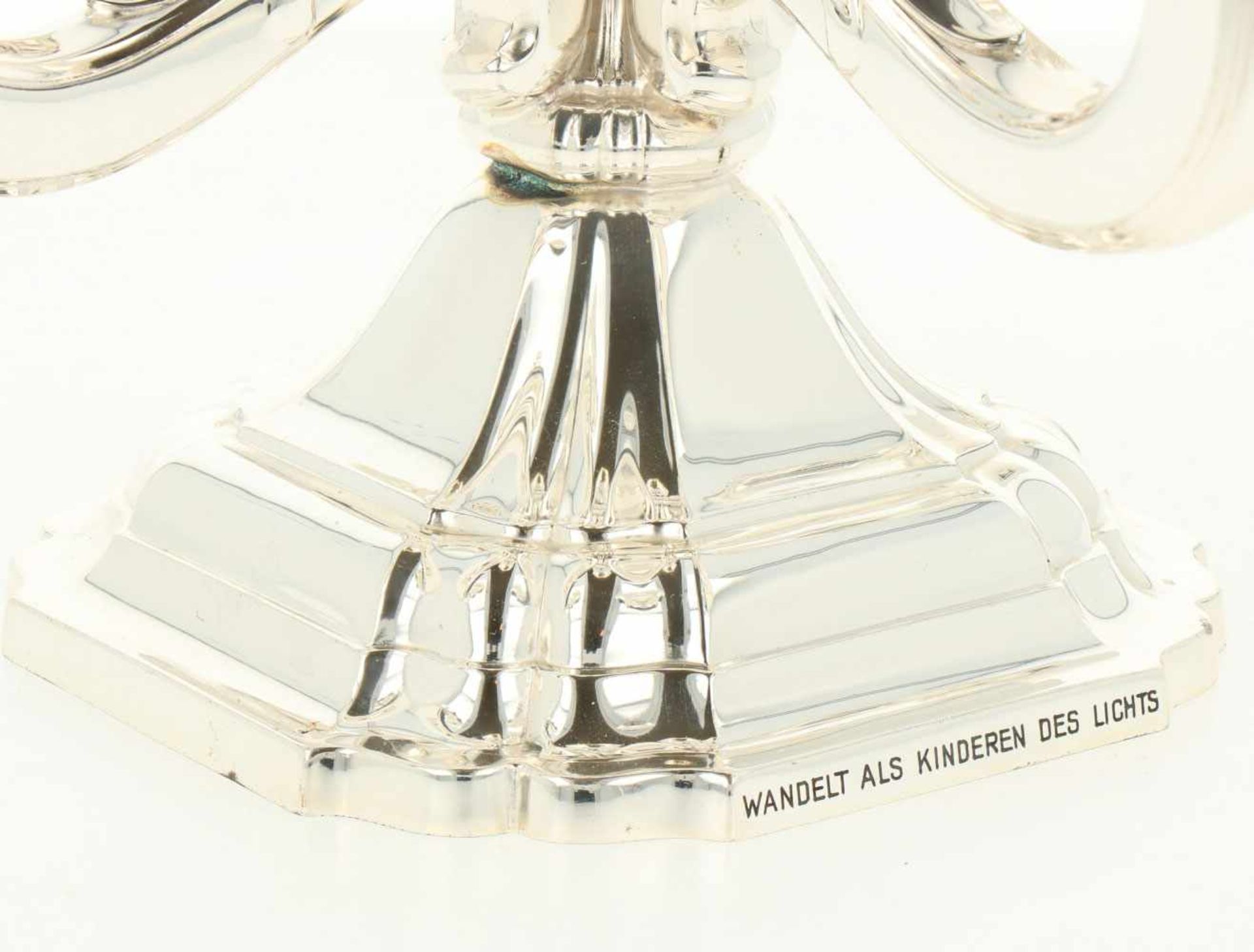 Tafelkandelaar zilver.Gelobd model voorzien van 5 armen op voet. Duitsland, Schwäbisch Gmünd, - Bild 3 aus 4