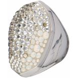 Swarovski cocktail ring, zirkonia.2 Zirkonia's ontbreken. Origineel doosje en certificaat. Ringmaat: