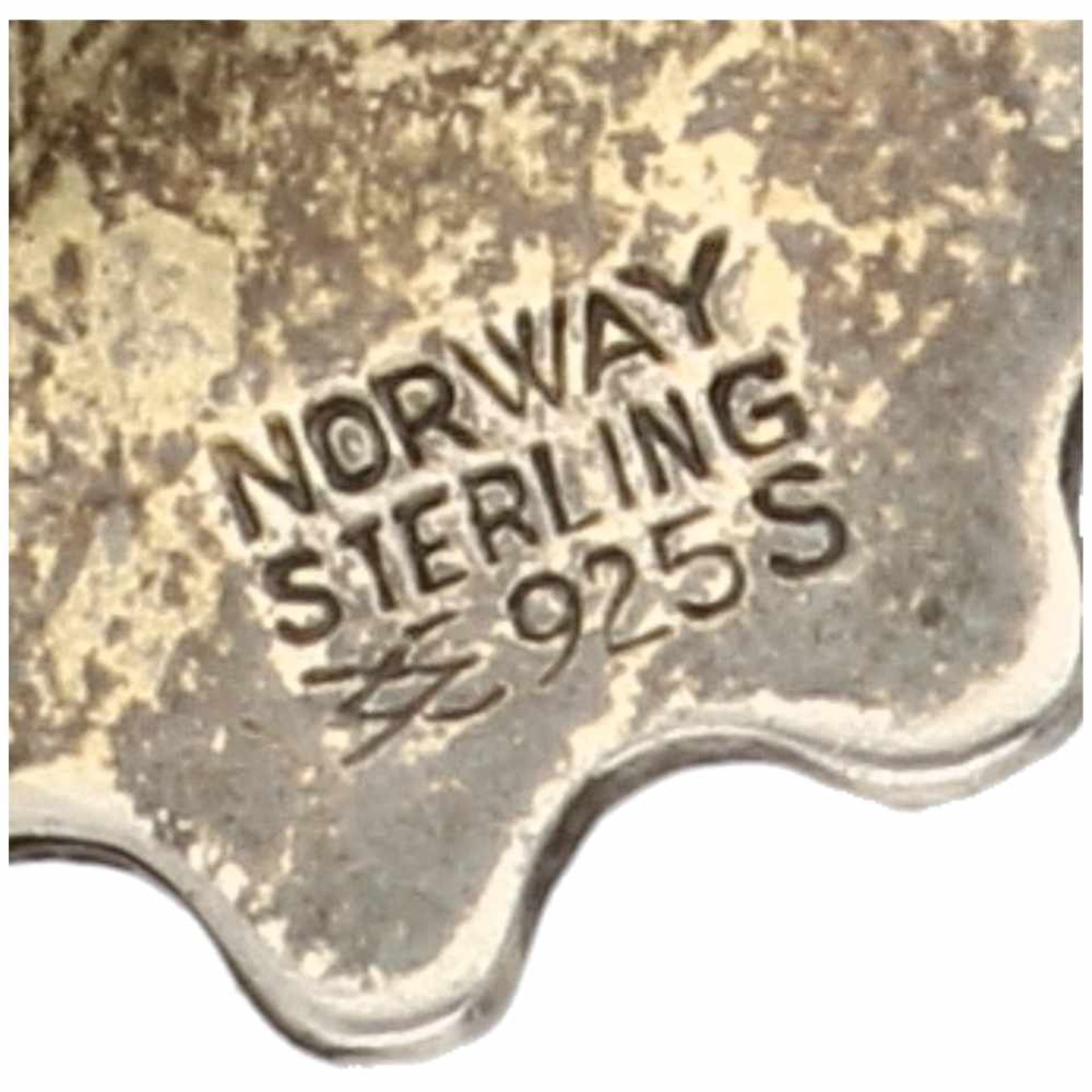 Zilveren Aksel Holmsen broche, blauwe emaille - 925/1000.Noorwegen, Sandefjord. LxB: 8,1 x 3,2 cm. - Bild 3 aus 3
