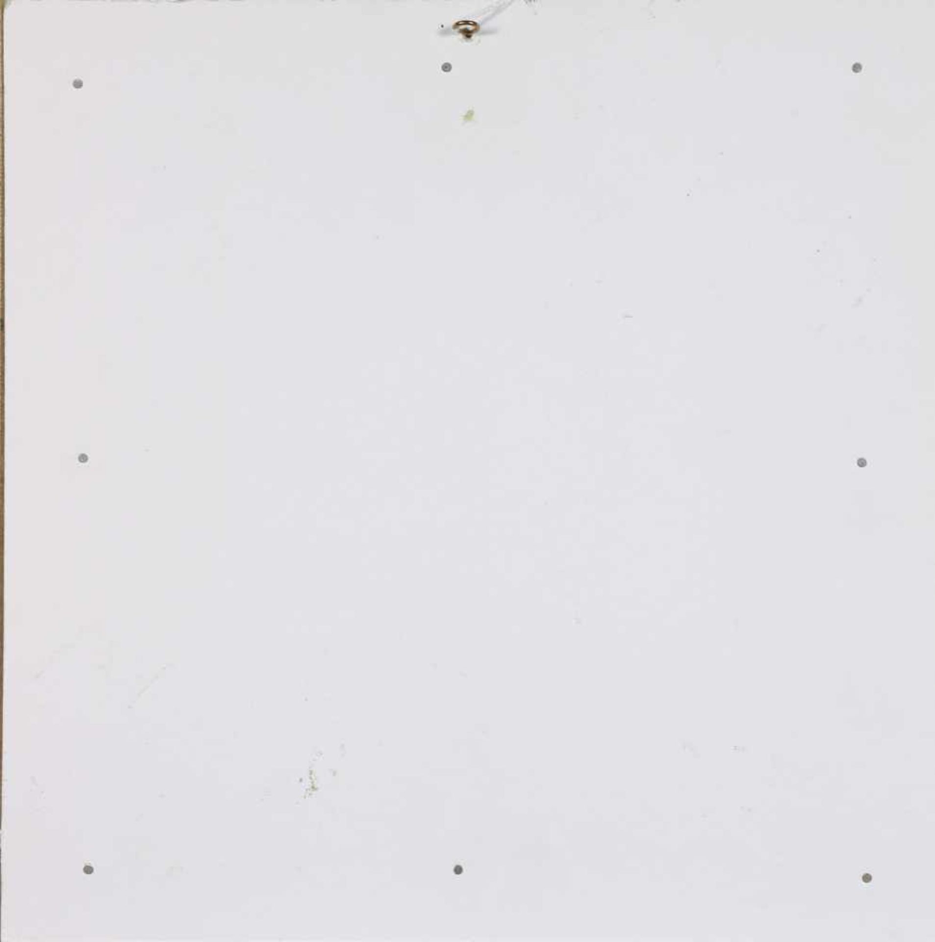 Een fragment van een kazuifel, met voorstelling van Johannes de Evangelist, 20e eeuw. Diam. 11 cm. - Bild 3 aus 3