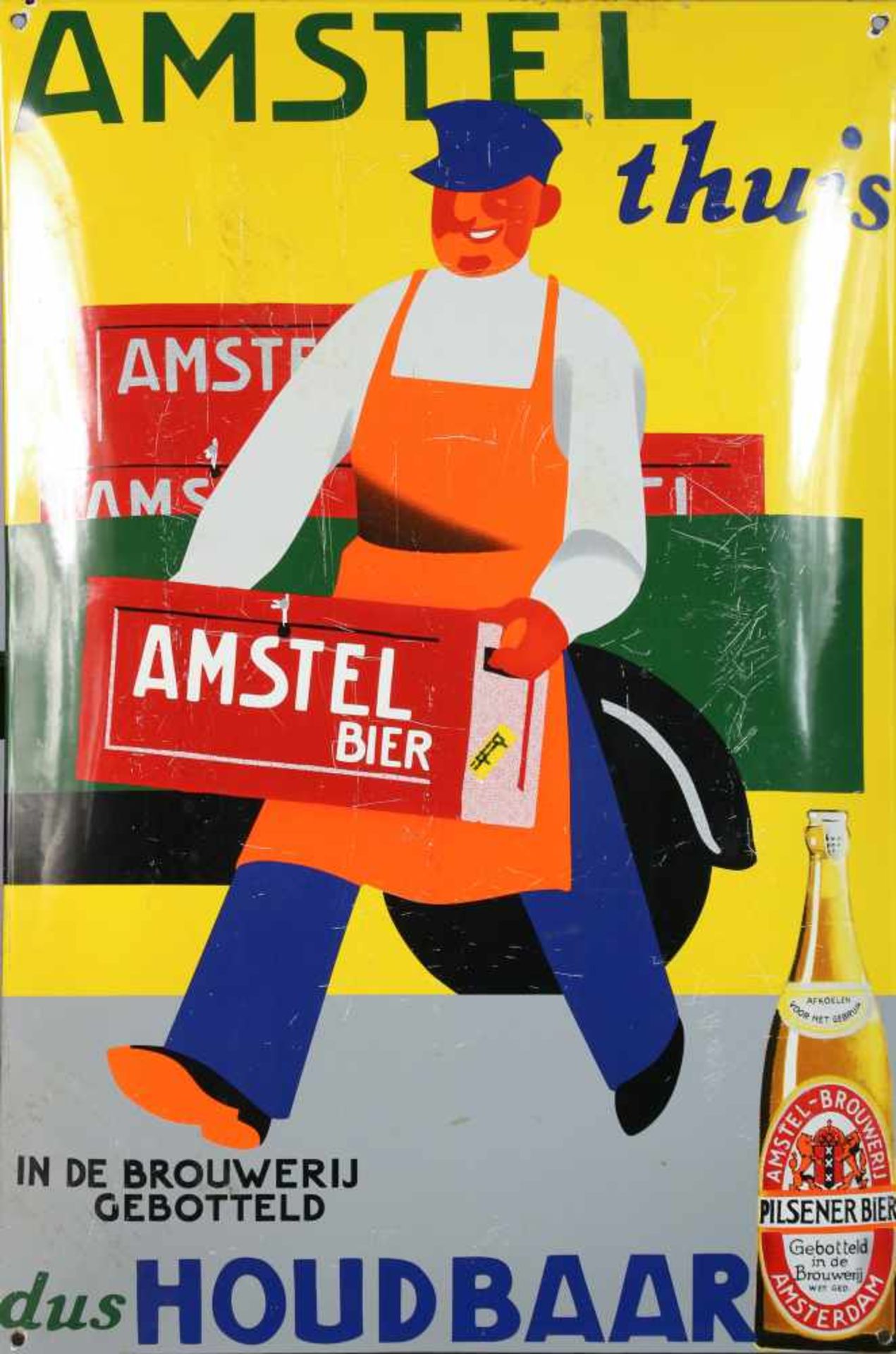 Een emaille reclamebord van Amstel Bier. Nederland, midden 20e eeuw.Gebruikssporen. Afm. 60 x 40 cm.