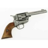 Een replica van een Cold 45 revolver, 20e eeuw. Niet werkend, movie-prop.