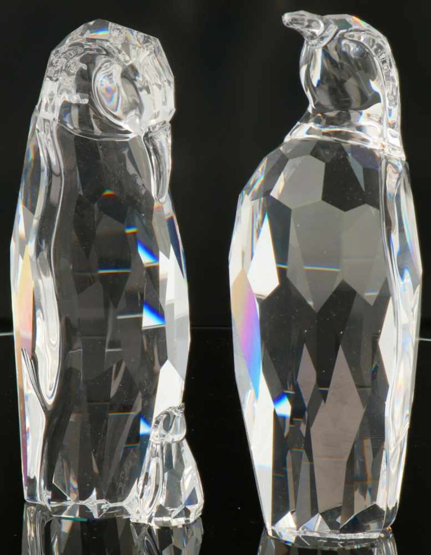 (2) delig lot grote Swarovski pinguins.