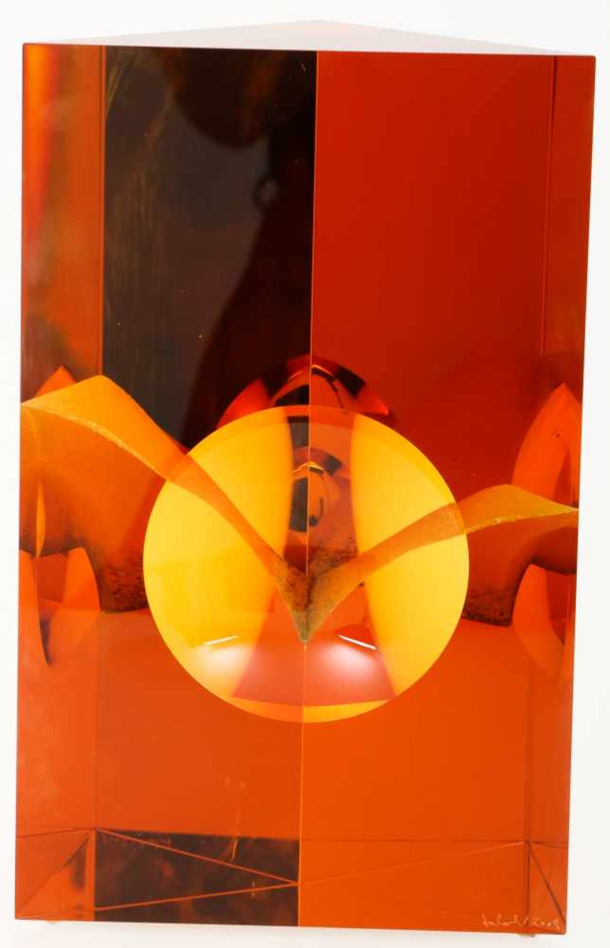 Een optica glazen prisma sculptuur, gesigneerd: Roland Zaal, laat 20e eeuw. - Image 2 of 6