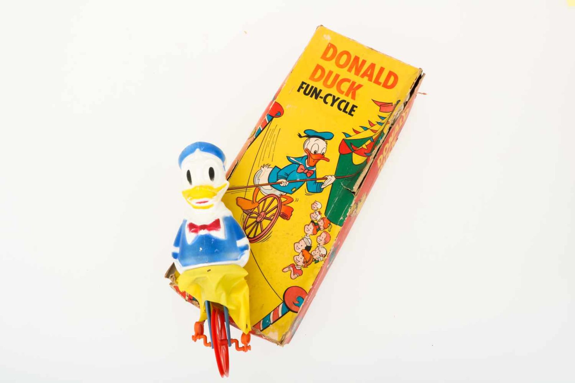 Disney Donald Duck Fun-cycle. - Image 3 of 7