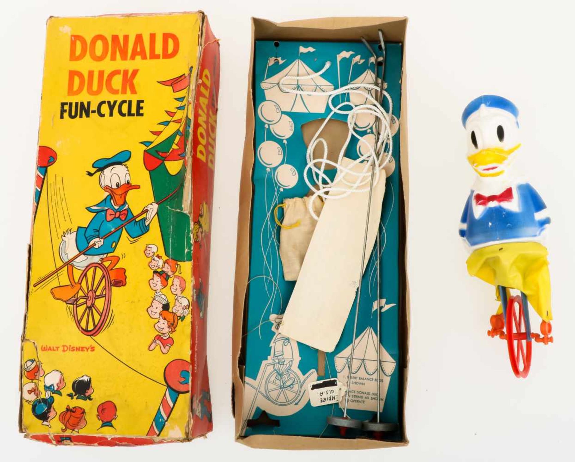 Disney Donald Duck Fun-cycle.
