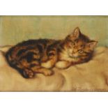 Dé Ruijs-Tydeman (Palembang, Indonesië 1889 - 1967 Den Haag), Een kitten op een kussen.