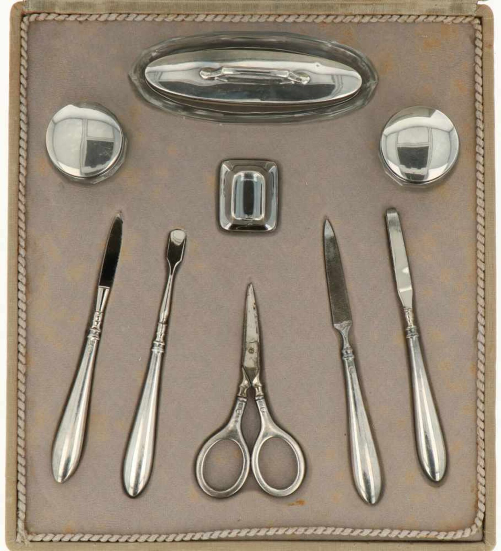 Manicure set zilver. - Bild 2 aus 3