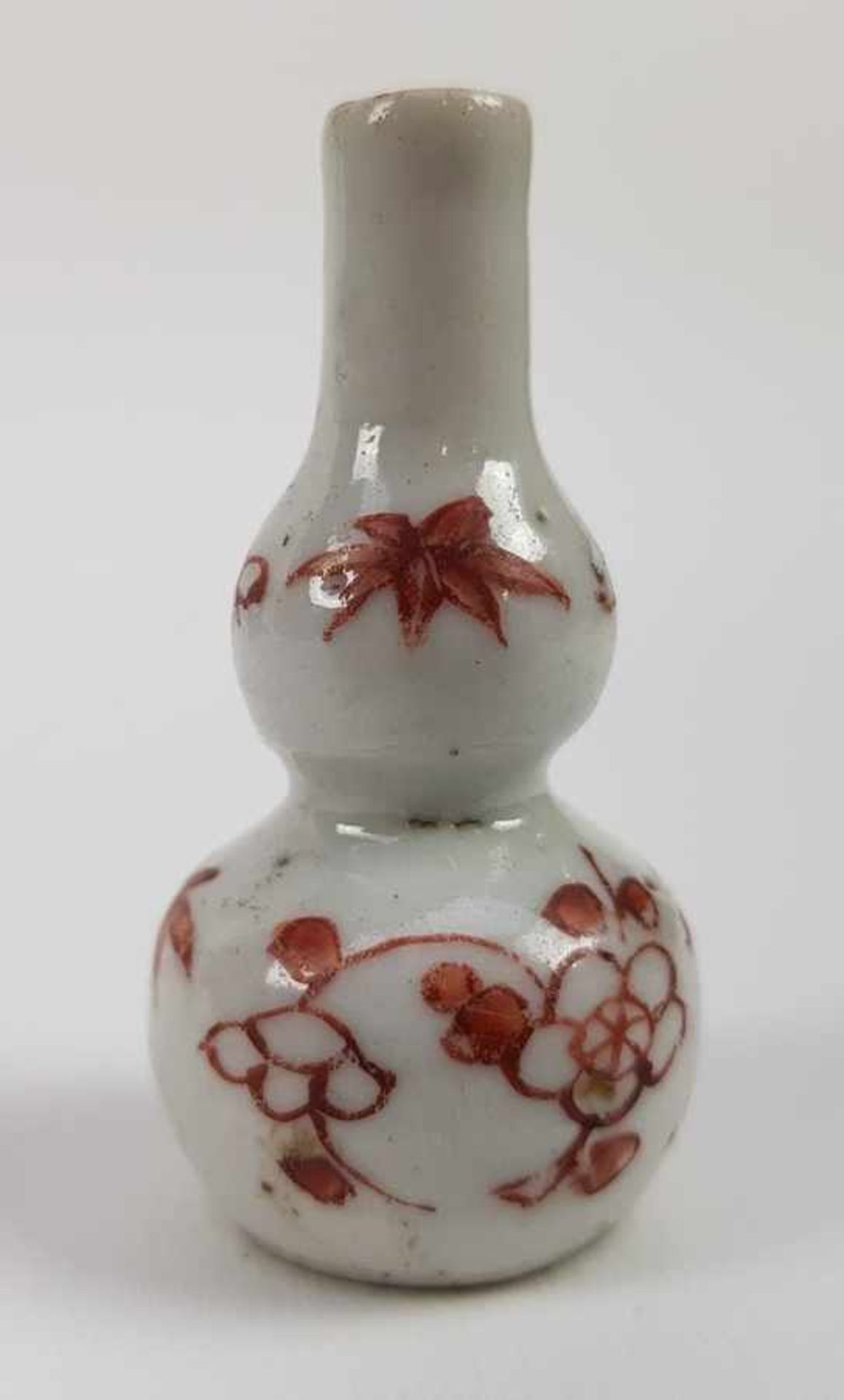 (Aziatica) Porseleinen kommen een vaas en schotels, China, 18e eeuw wo. Kangxi - Bild 4 aus 13
