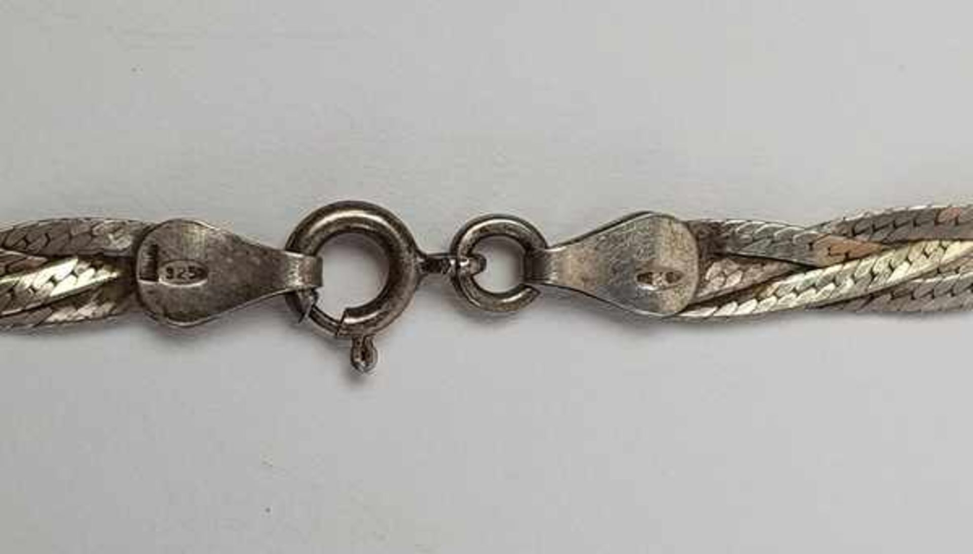 (Sieraden) Zilver e.a. , lot (26 x) armbanden en kettingen, 20e eeuw. - Bild 5 aus 13