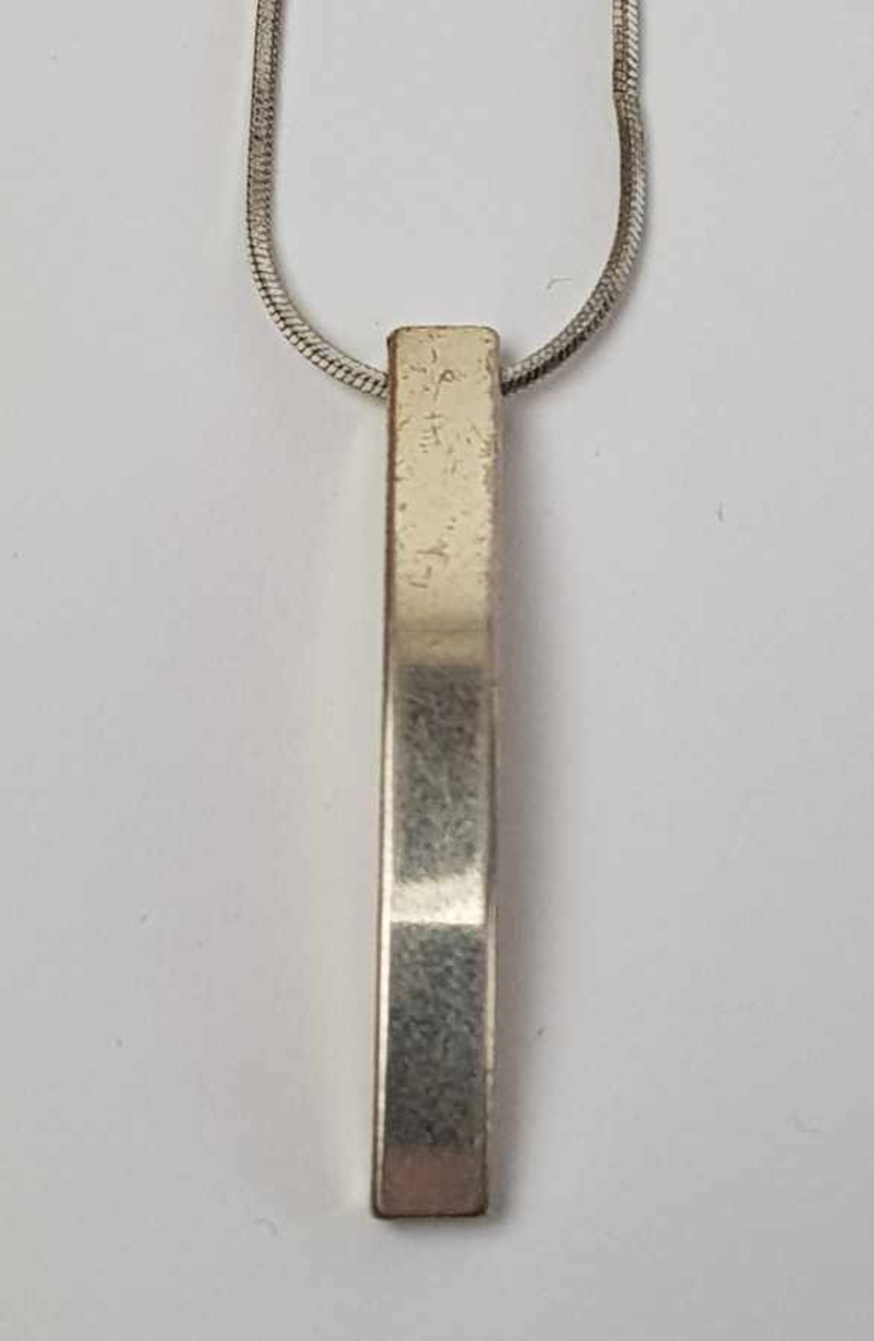 (Sieraden) Zilver e.a. , lot (26 x) armbanden en kettingen, 20e eeuw. - Bild 12 aus 13