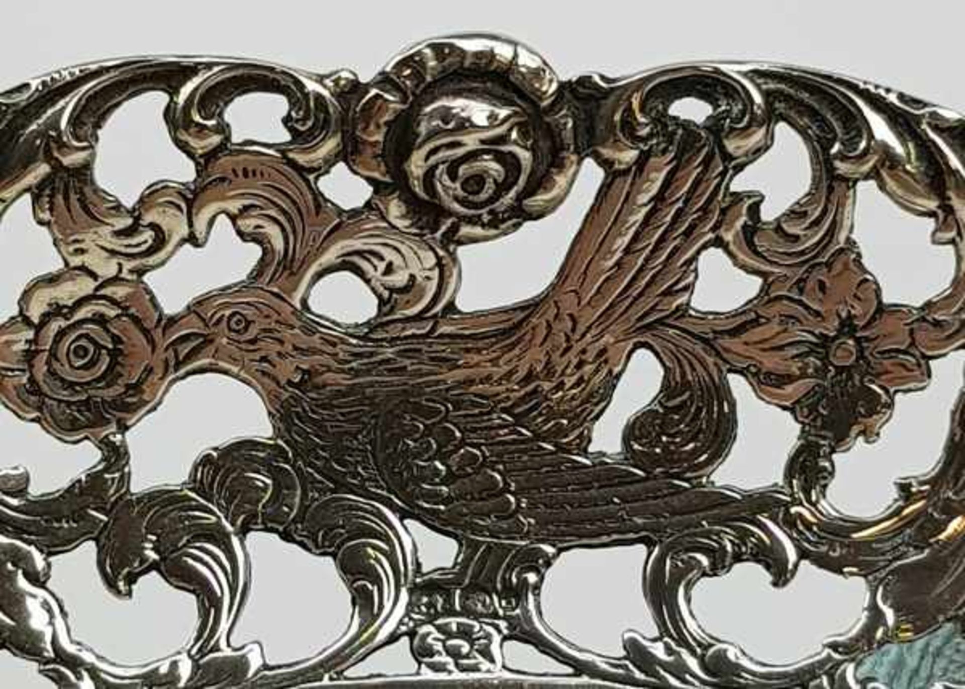 (Antiek) Zilveren bonbonschaal met ajourrandEen ovaal zilveren bonbonschaaltje met ajourrand, tweede - Image 5 of 7