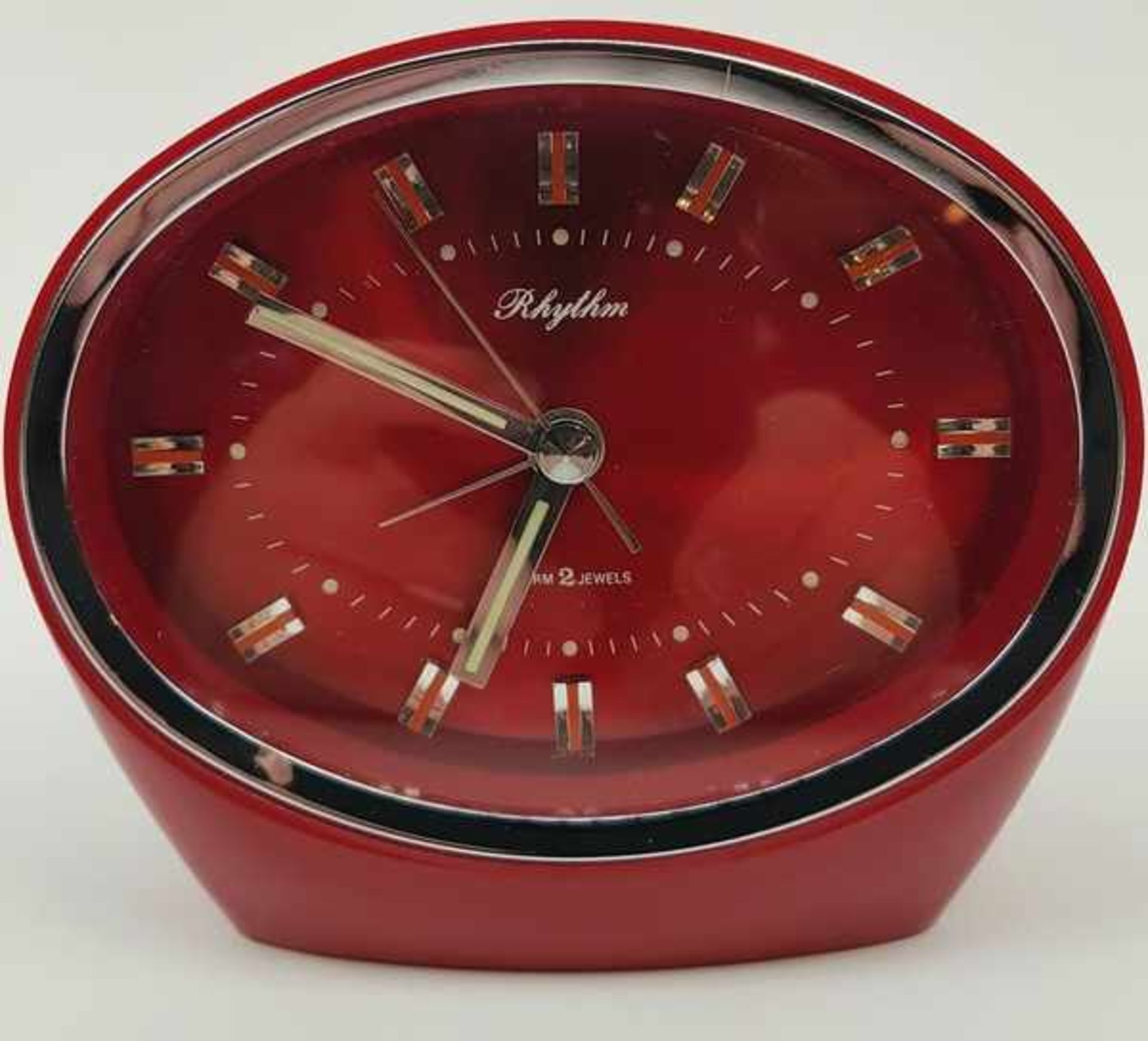 (Design) Klok Rhythm Japan Alarm 2 JewelsRhythm Space Age jaren '70 klok, mechanisch met alarm.