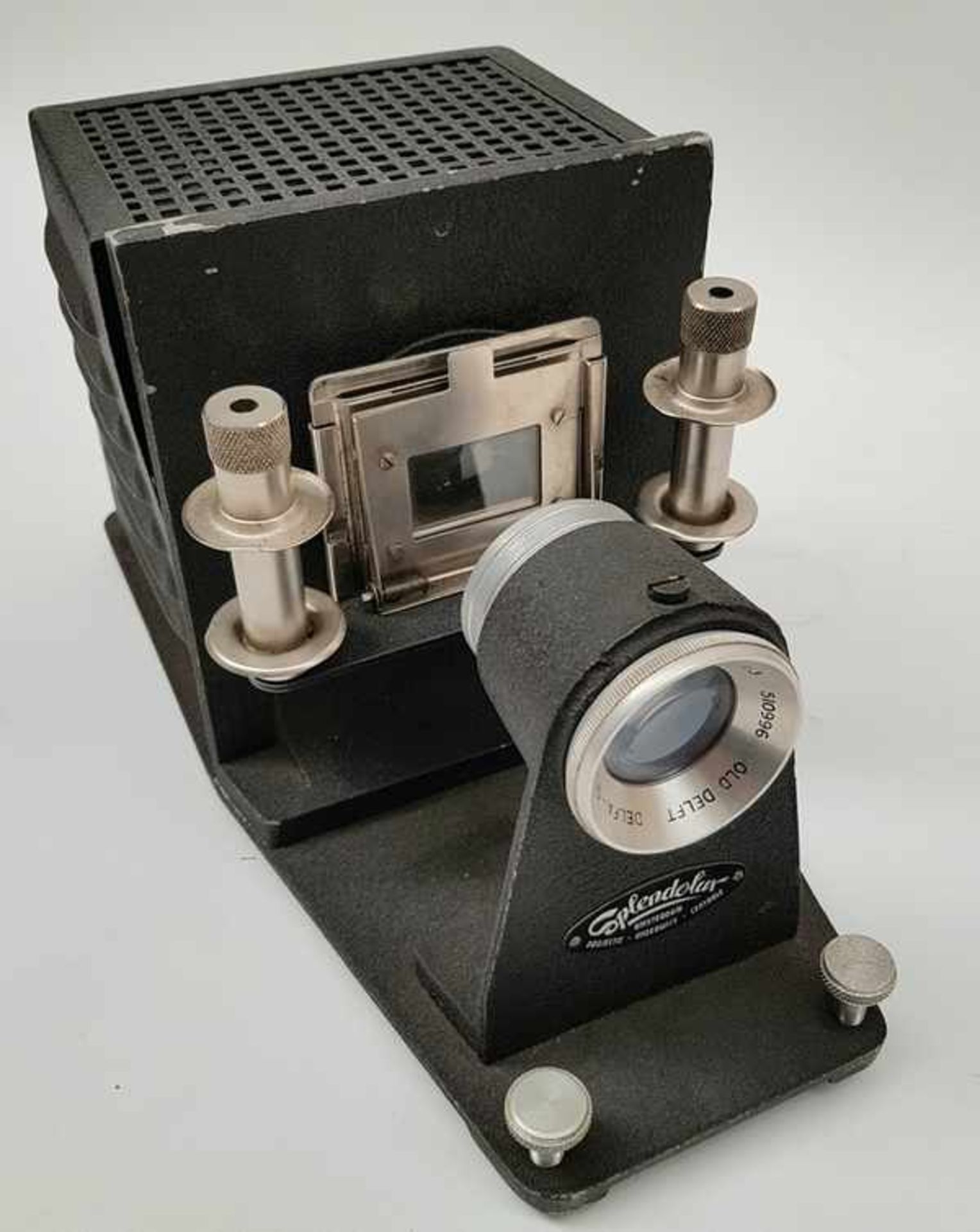 (Curiosa) Splendolux diaprojector in kofferSplendolux Diaprojector met orginele koffer jaren '60. - Image 2 of 5