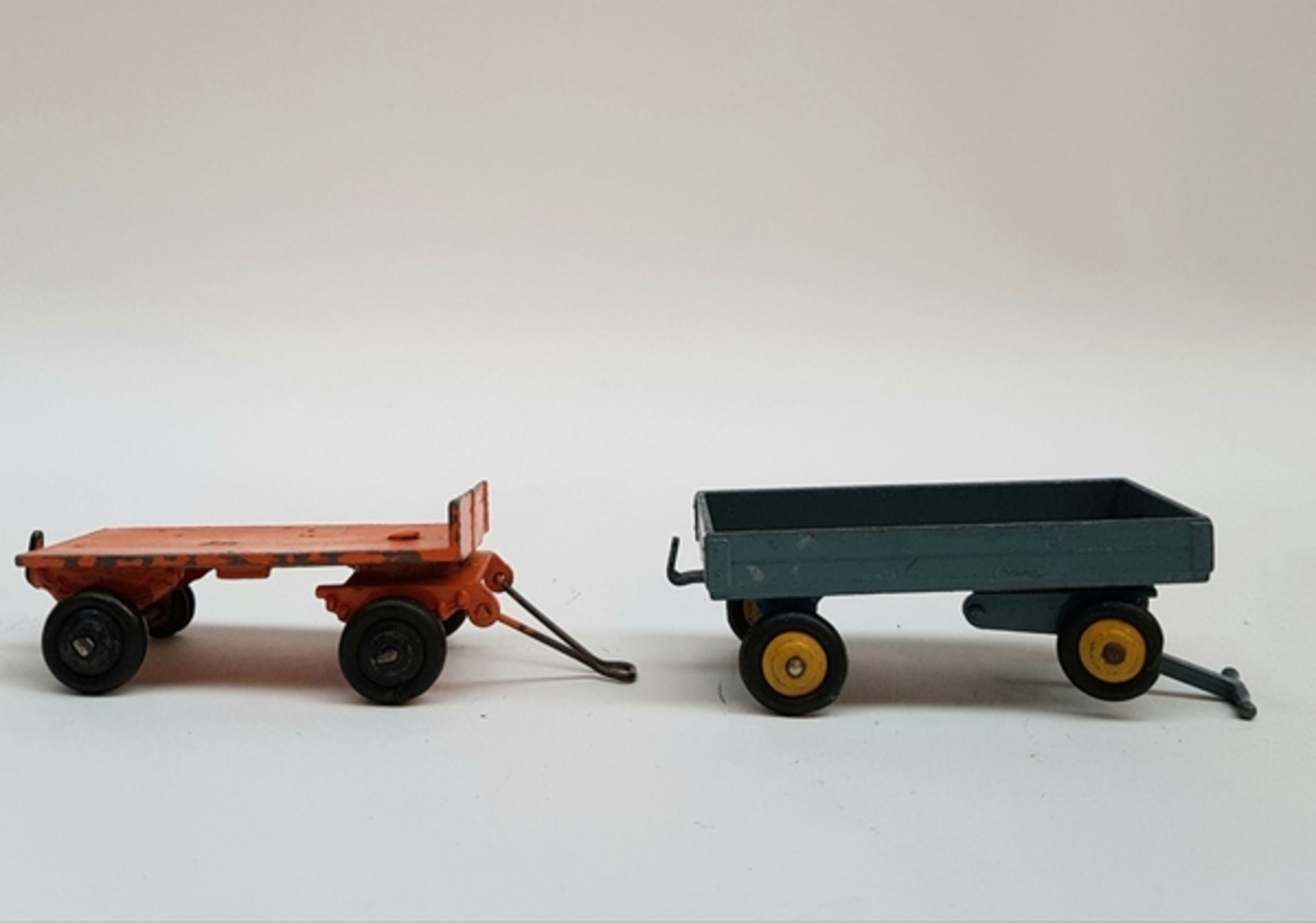 (Speelgoed) Dinky ToysLandrover, open aanhangers, politiemotor met zijspan en Massey Harris bemester - Image 12 of 15