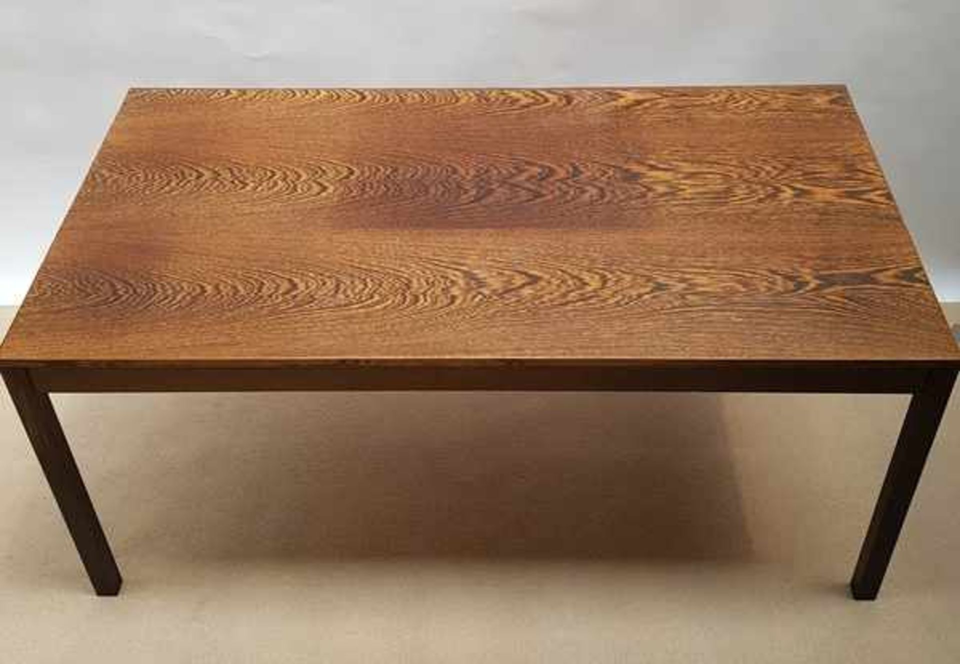 (Design) Tafel wengéTafel wengé hout, tweede helft 20e eeuw. Conditie: Verkleuring tafelblad. - Bild 2 aus 4