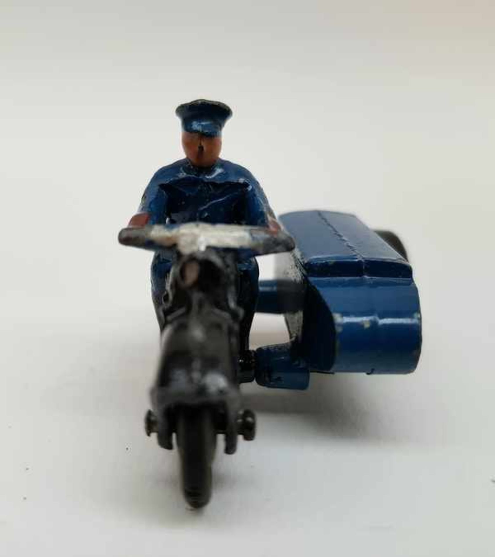 (Speelgoed) Dinky ToysLandrover, open aanhangers, politiemotor met zijspan en Massey Harris bemester - Image 9 of 15
