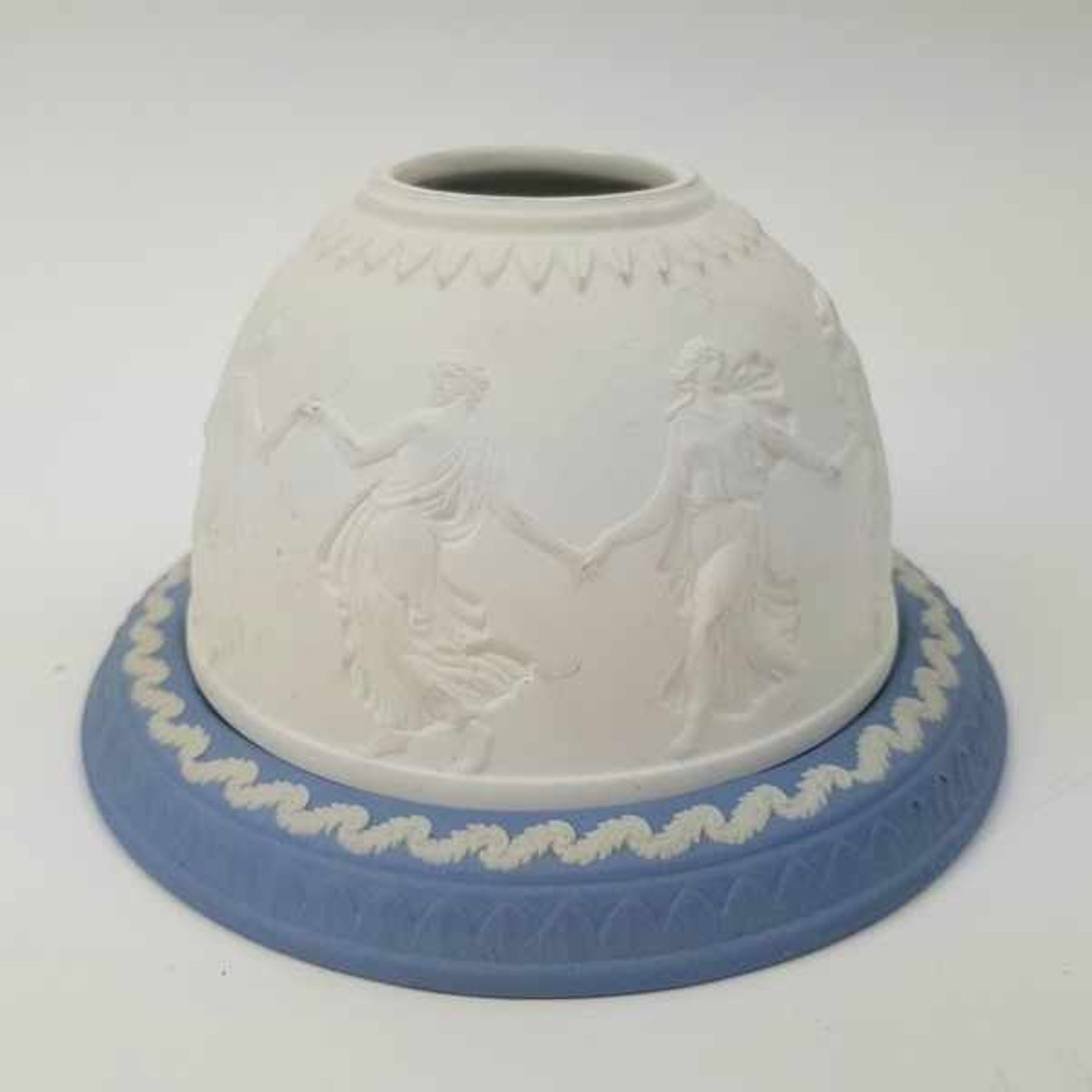 (Curiosa) Wedgewood vaas, sierbord en waxinelichthouderWedgewood Christmas vaas, sierbord en - Bild 2 aus 8