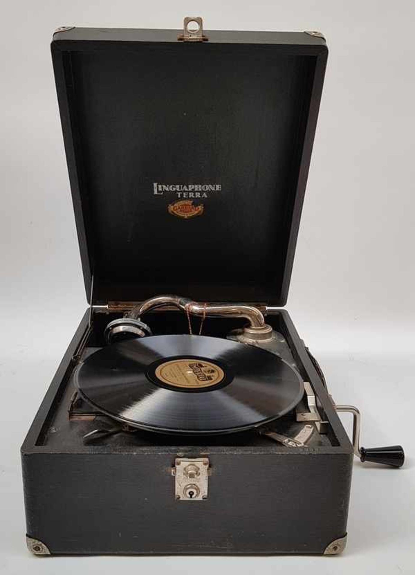 (Curiosa) Linguaphone platenspelerLinguaphone circa 1950. Deze platenspelers waren niet te koop,