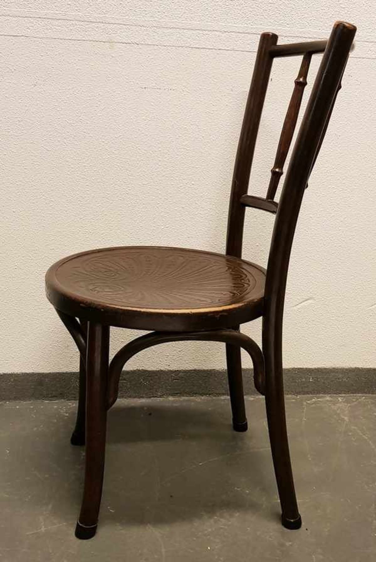 (Design) Thonet stoelenTwee Thonet stoelen, deze stoelen zijn in Polen gemaakt bij Bentwood - Bild 6 aus 6