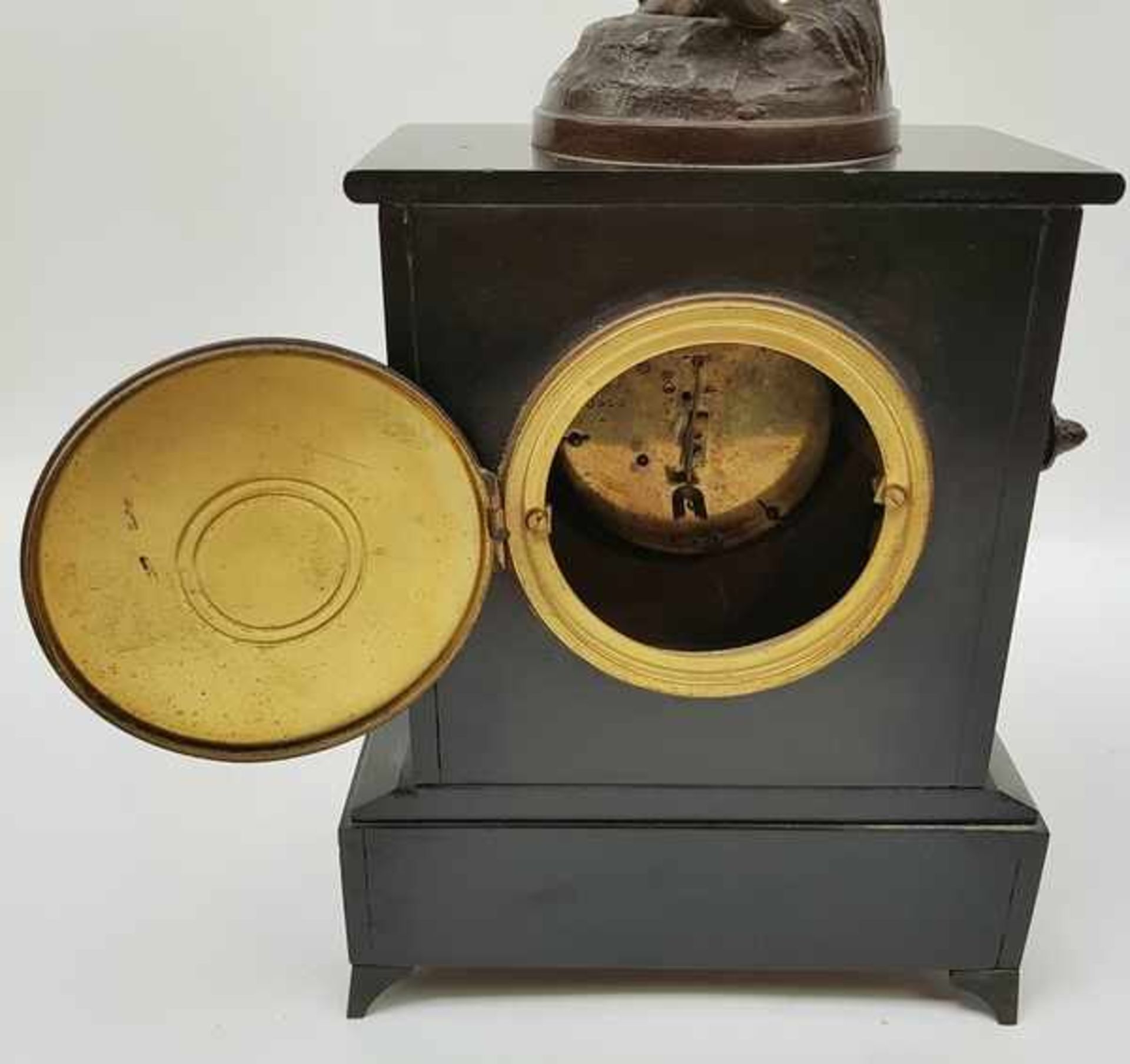 (Antiek) Klokkenstel marmerKlokkenstel marmer met twee kandelaren, circa 1900. Conditie: In goede - Bild 6 aus 14