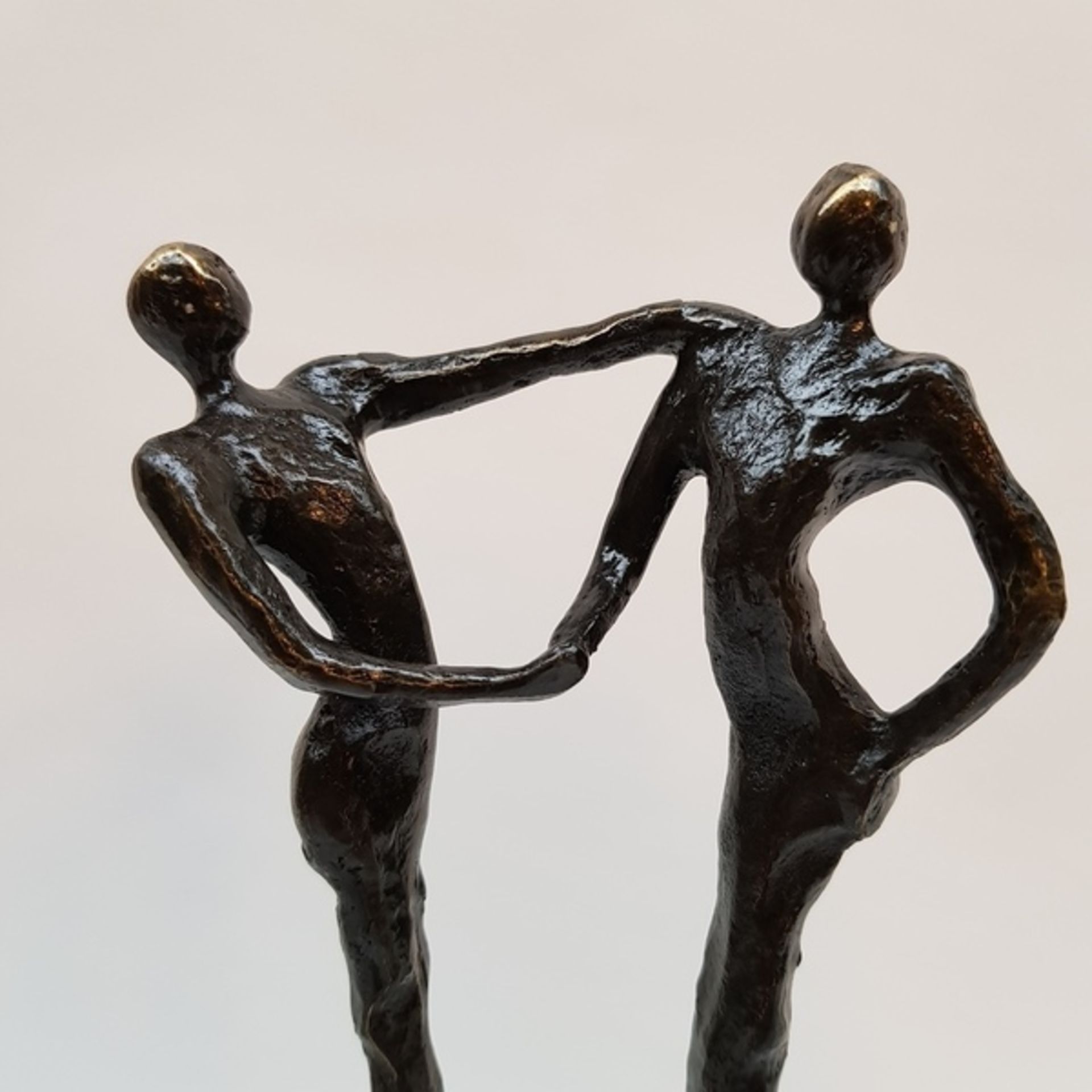 (Kunst) Beelden brons, gesigneerd CanBeeld met twee figuren is gesigneerd met Can, Corry van - Bild 6 aus 13
