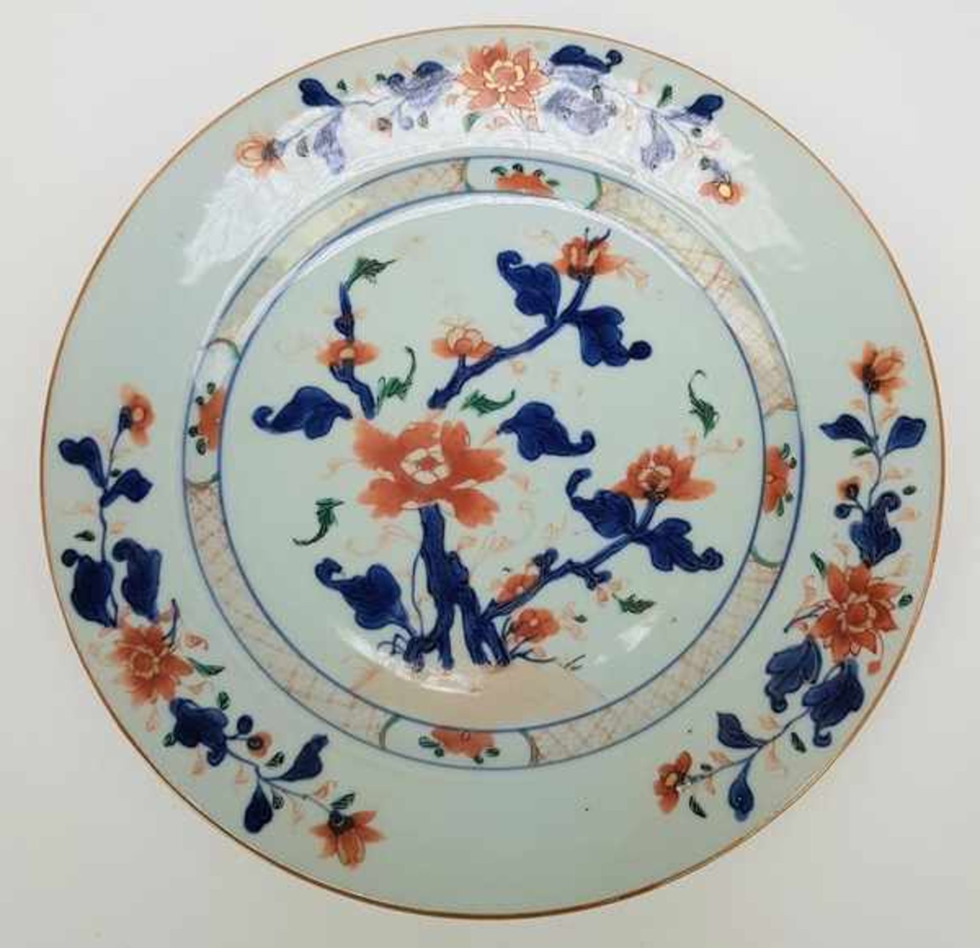 (Aziatica) Twee Imari borden - China - eerste helft 18e eeuw (Yongzheng periode) - Image 3 of 7