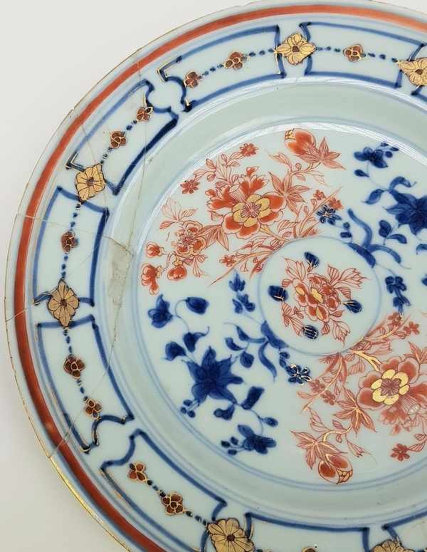 (Aziatica) Drie Imari borden - China - begin 18e eeuw (Kangxi periode) - Bild 4 aus 10