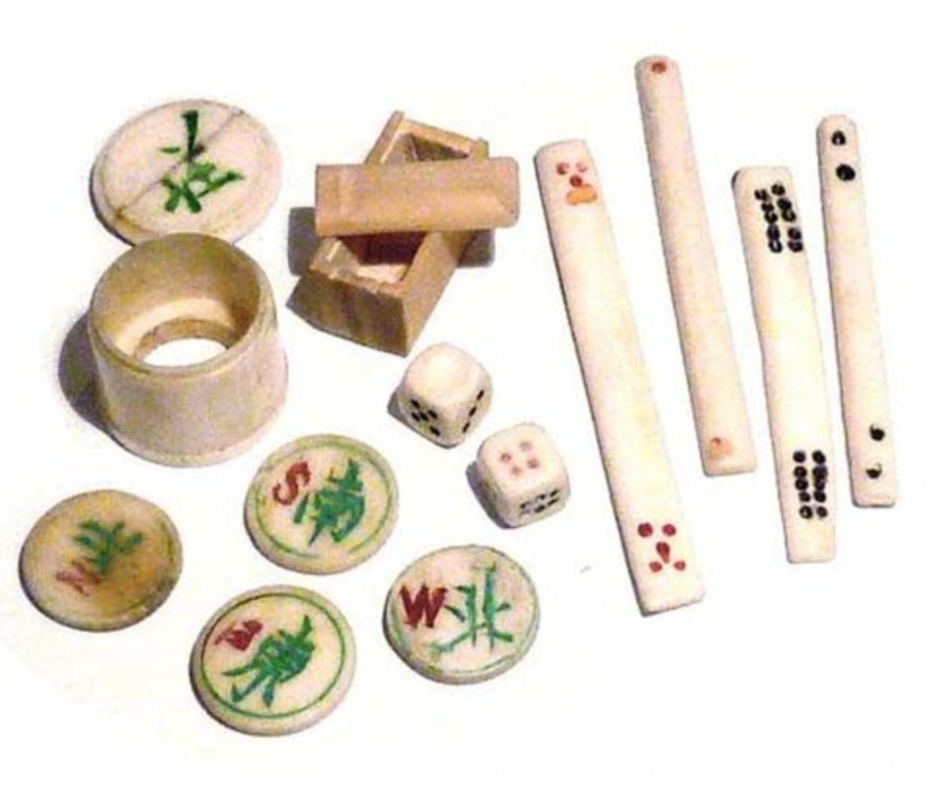 (Mahjong) Mahjong, bamboe, circa 1924Het bordeauxrode blik met vierkante karakters is vermoedel - Bild 6 aus 7