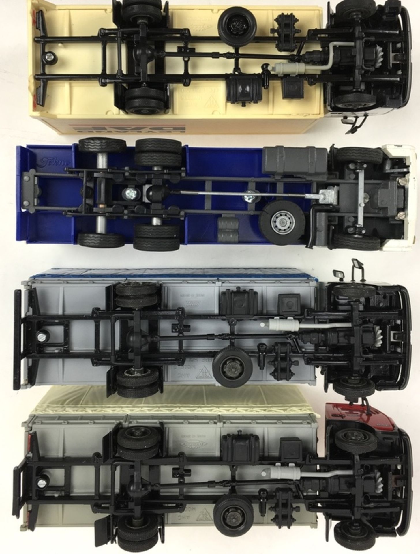 (Speelgoed) Vrachtwagens DAF, AHC modelsVier vrachtwagens DAF, AHC models. Conditie: In goede s - Image 4 of 4