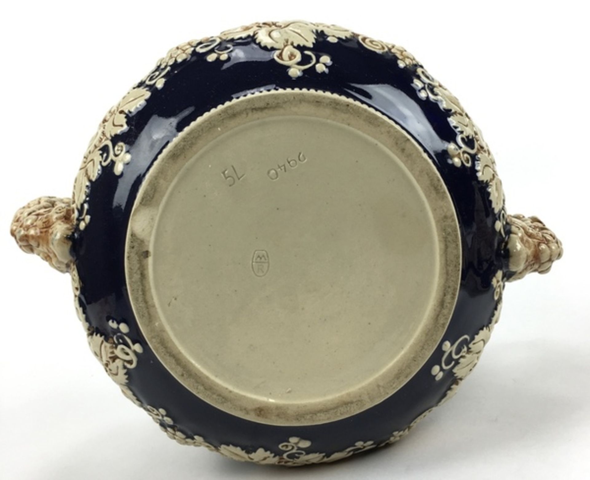 (Curiosa) Aardewerk bowl pot, DuitslandAardewerk bowl pot met druiventrossen decoratie. Duitsla - Bild 8 aus 8