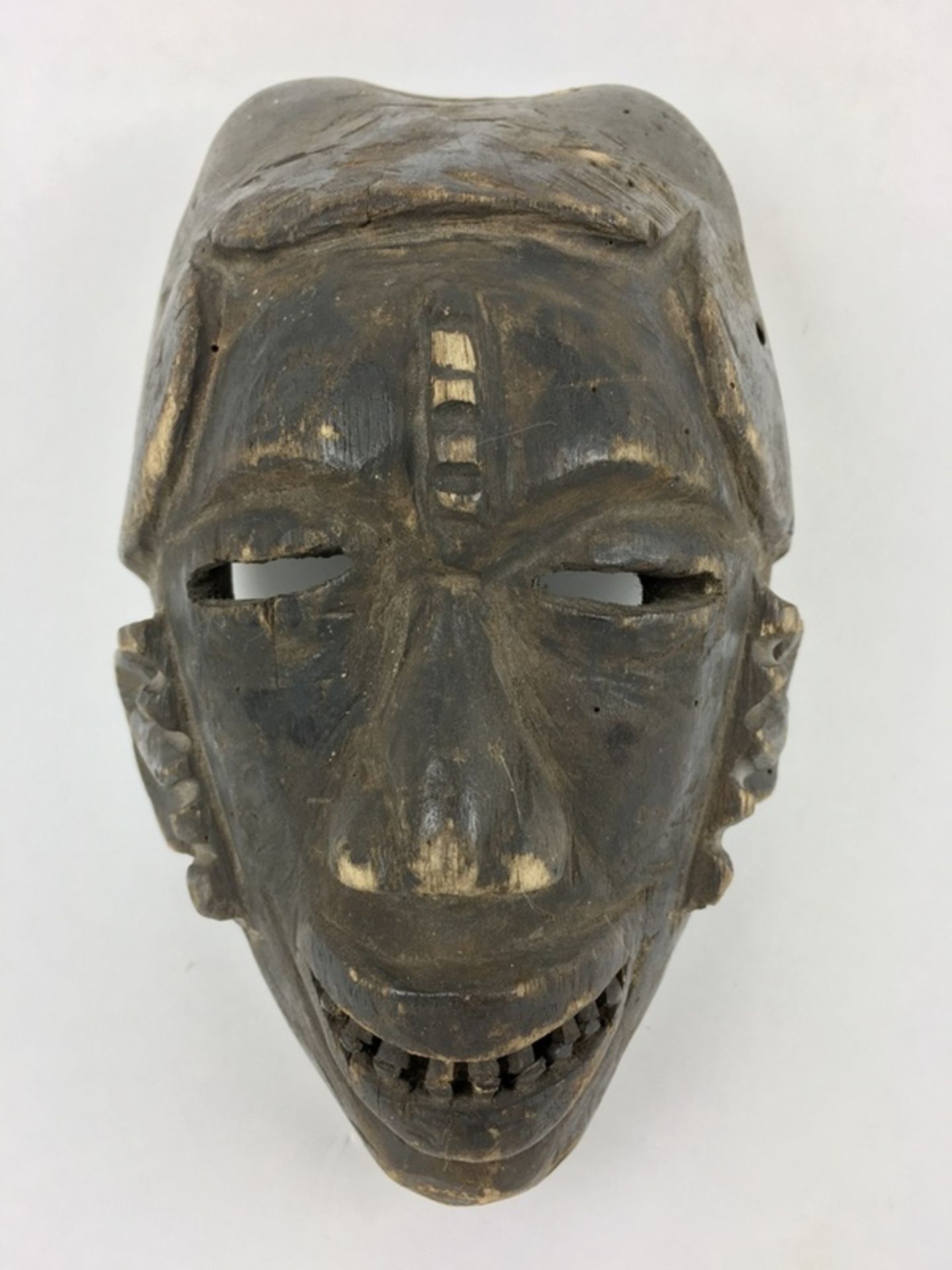 (Etnografica) Hout, decoratief masker van de Makonde, 2e helft 20e eeuw, AfrikaHout, Masker van