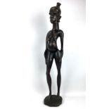 (Etnografica) Hout, beeld van een vrouw, 2e helft 20e eeuw, AfrikaHout, beeld van een vrouw, 2e